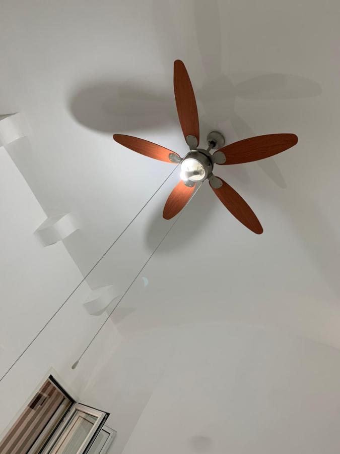 הוילה מונופולי A Casa Di Rosy מראה חיצוני תמונה
